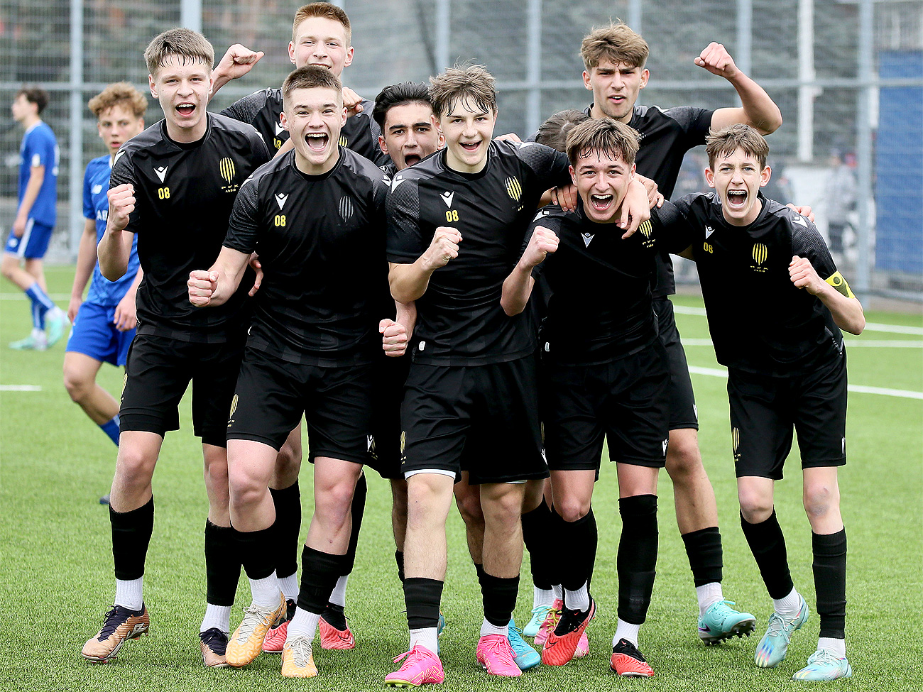ФК «РУХ» U-16 впевнено виграв Зимовий кубок ДЮФЛ